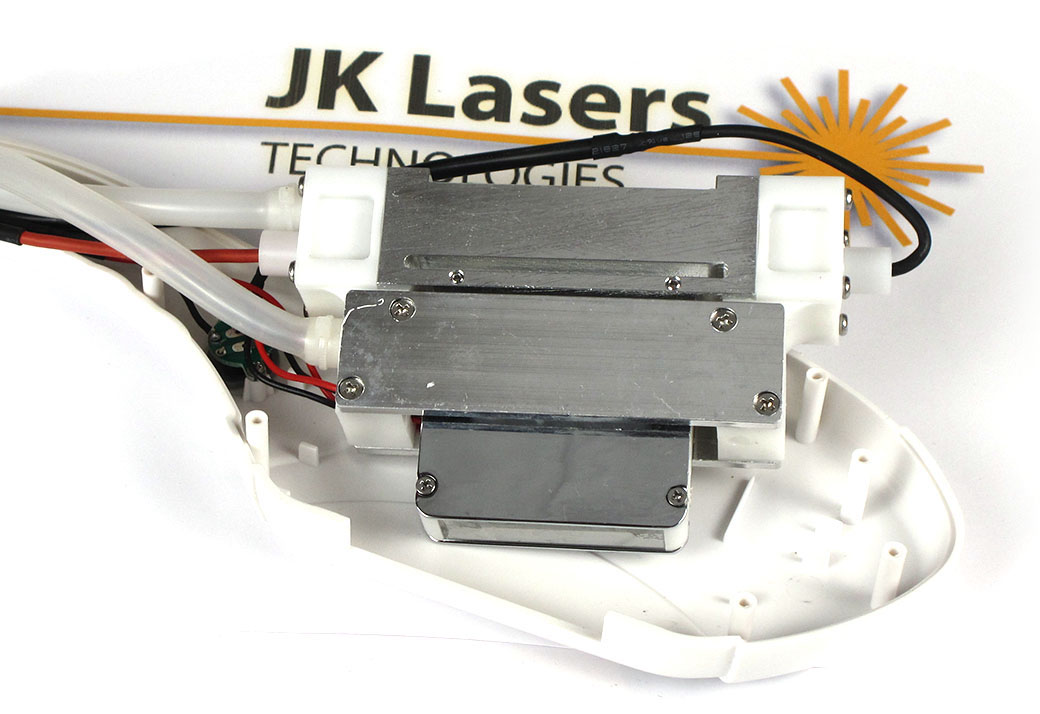JK Lasers - облегченная манипула из композитных материалов